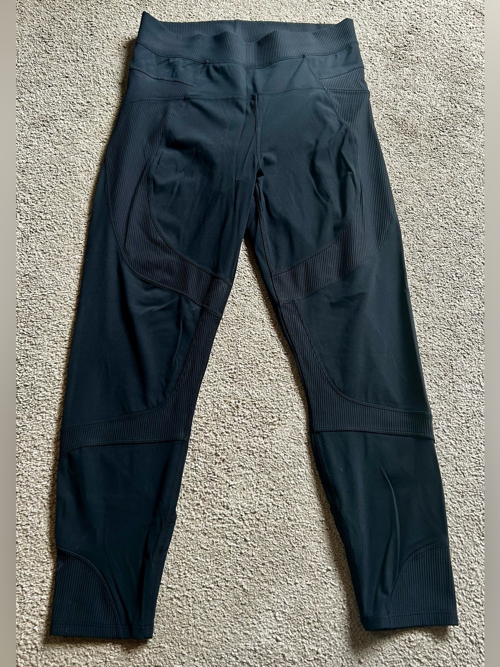Lululemon black leggings with ribbed details
